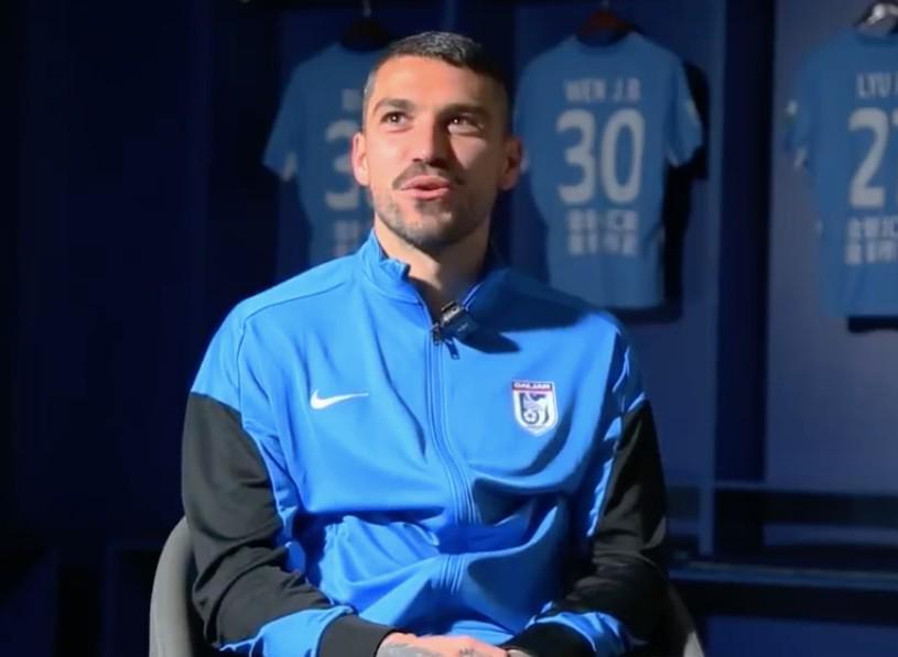 世界杯预选赛下注平台-斯坦丘：我了解大连的足球底蕴和主场氛围，我喜欢这里的宁静